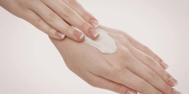 How to maintain youthful skin at home